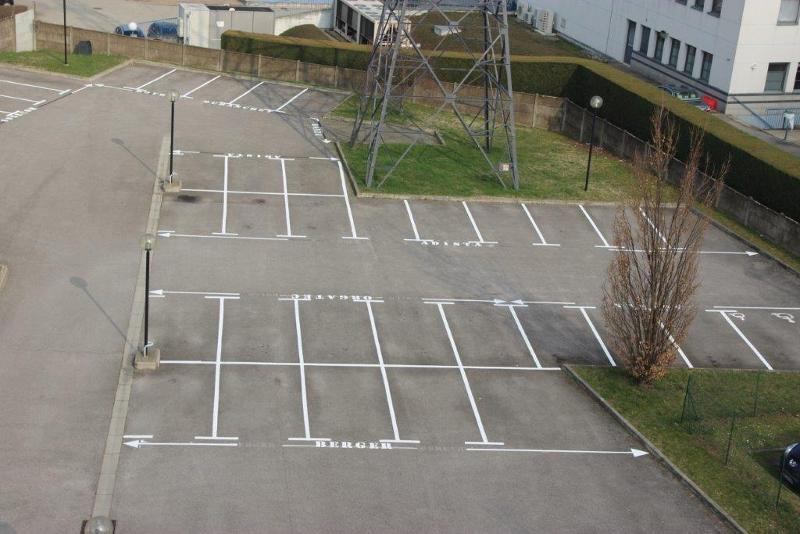 marquage au sol parking