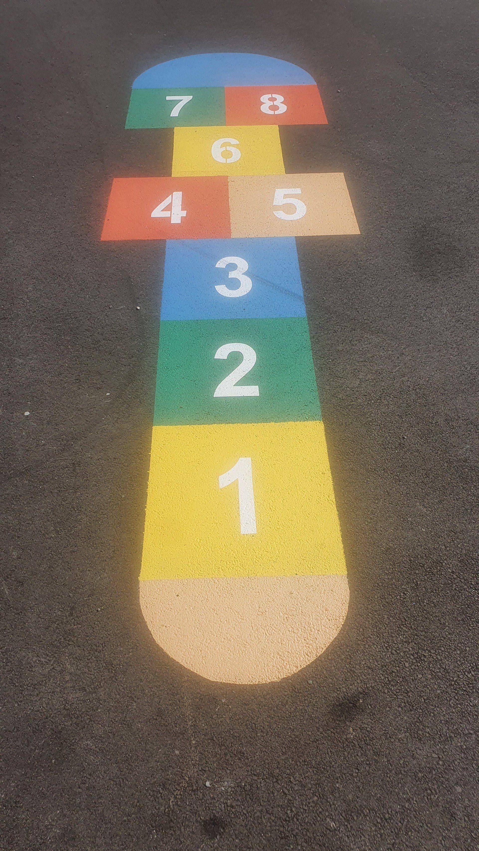 marquage au sol cour d'école